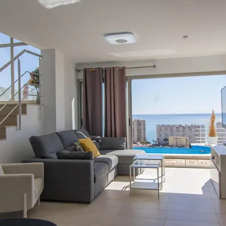 Chalet Urb. Monteazul *