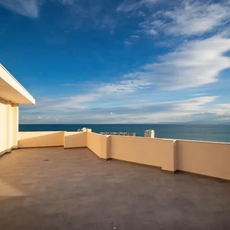 Urb. Monteazul Chalet *