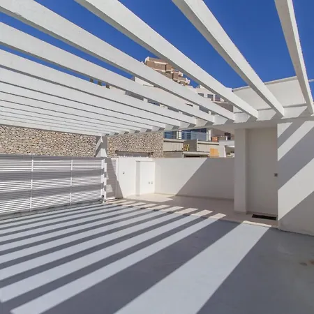 Chalet Urb. Monteazul *