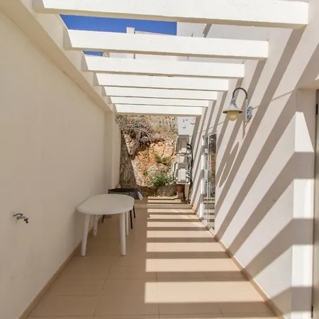 Chalet Urb. Monteazul Cullera
